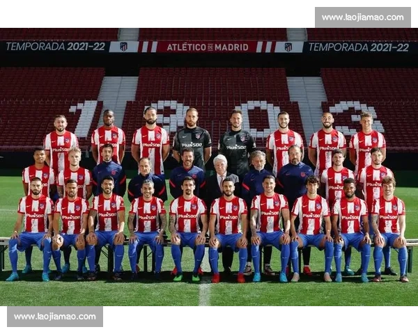 实时足球比分直播最新战况精彩纷呈，赛事分析与进球回放一网打尽